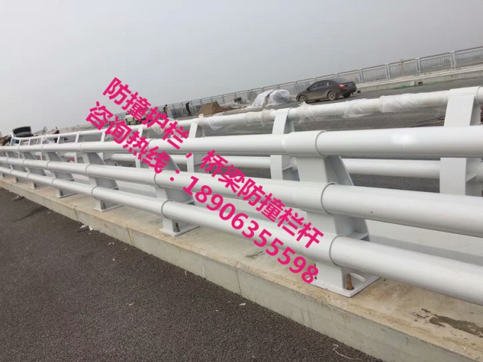 防撞護(hù)欄，防撞立柱